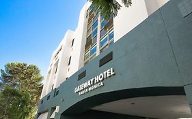 Gateway Hotel Santa Monica